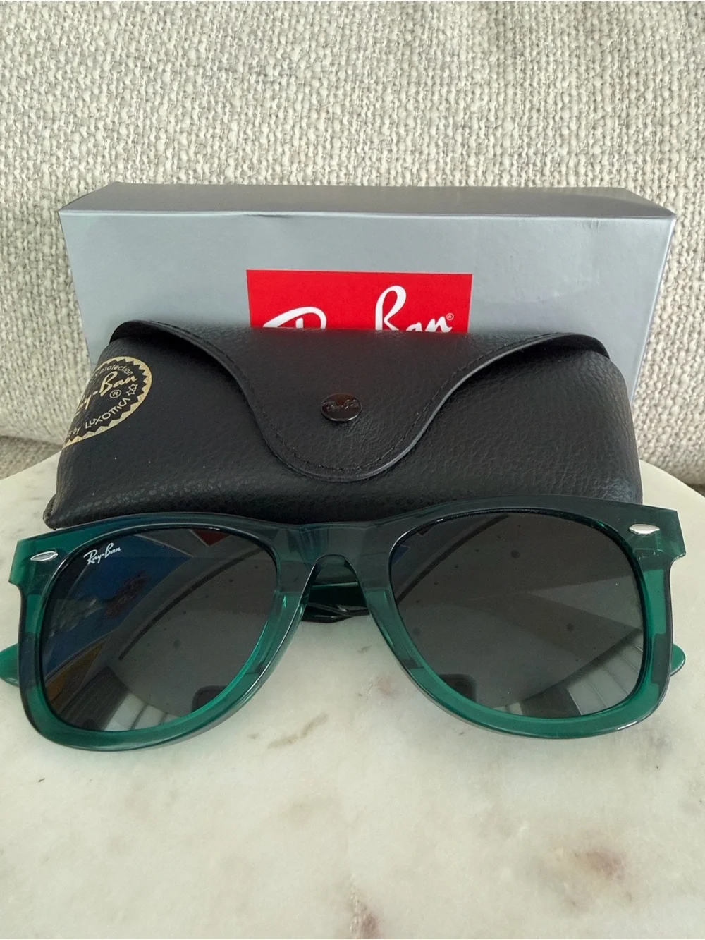Brand New Ray-Ban Wayfarer Colorbock Transparent Vert